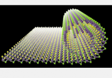 科学家找到将原子级薄纳米片卷成卷轴的新方法